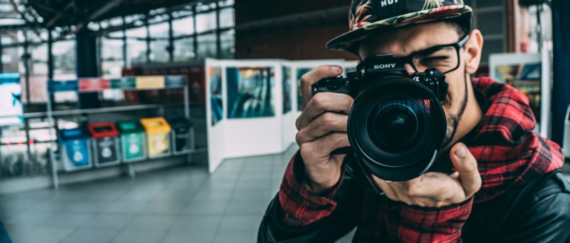 How to Become a Photographer